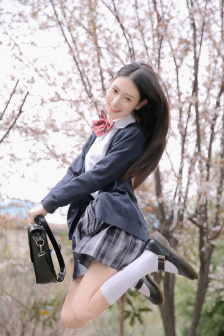 给女儿开泡